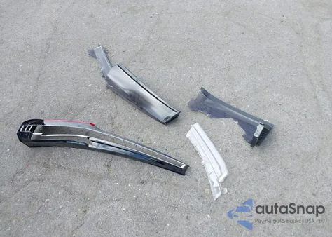 2020 Cadillac Escalade Esv 4Wd Premium Luxury from USA, damaged, VIN 1GYS4JKJ4LR189321